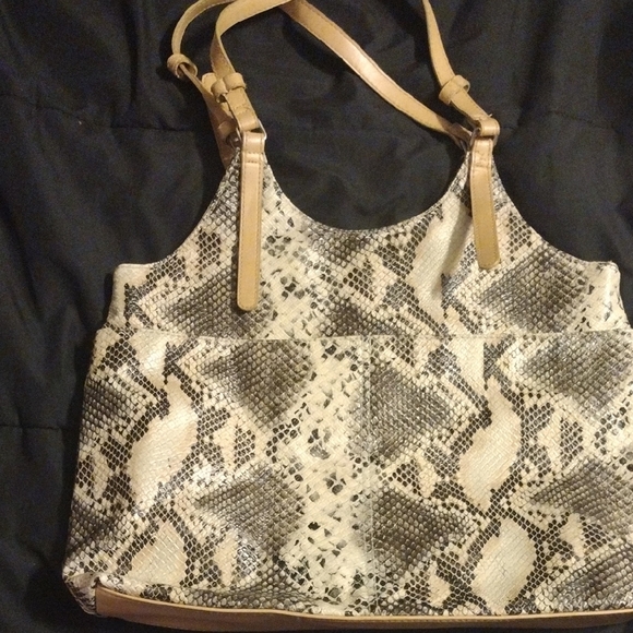 Snakeskin Patterned Tote Bag - Picture 1 of 4